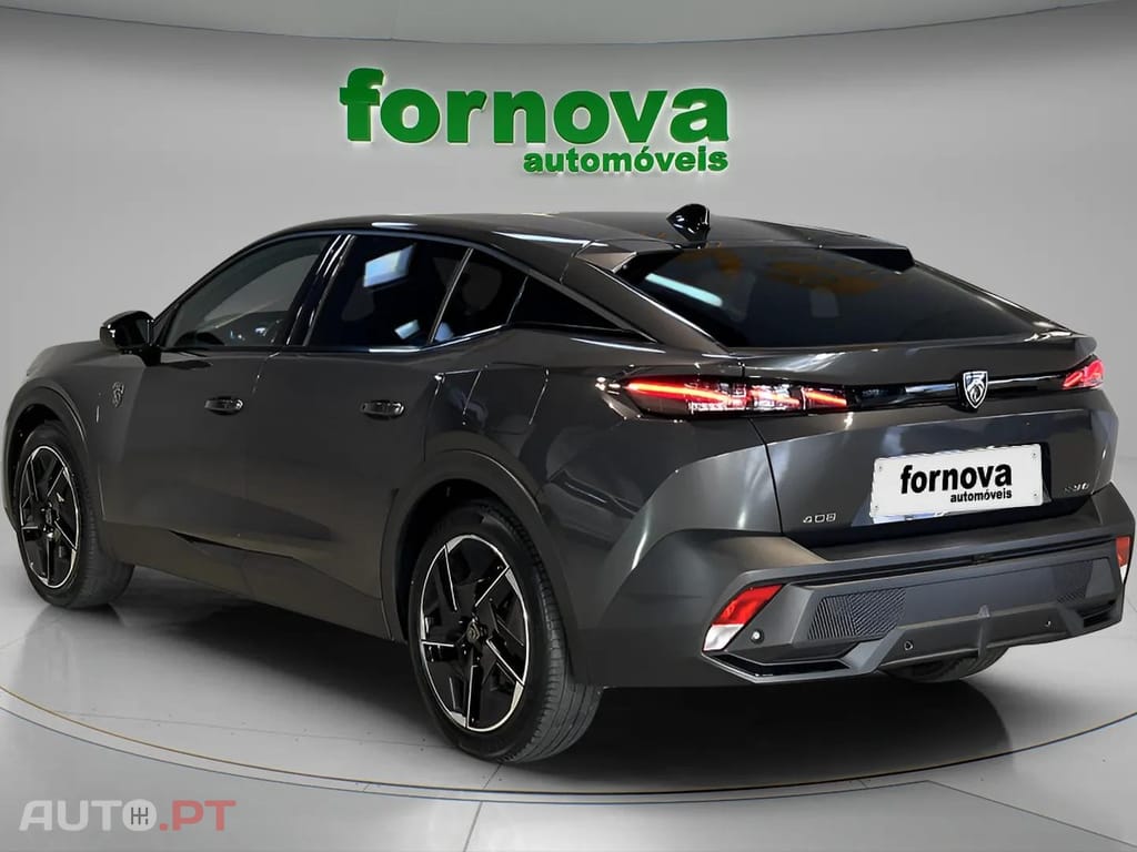 Peugeot 408 1.6 Hybrid GT e-EAT8