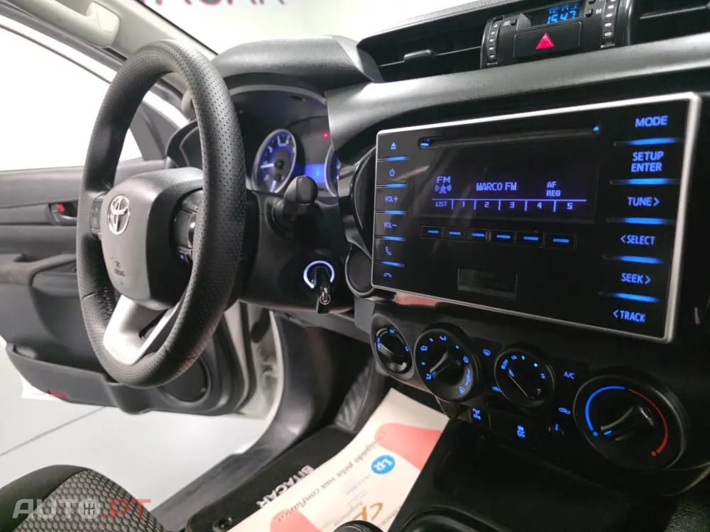 Toyota Hilux 2.4 D-4D 4WD CD CH