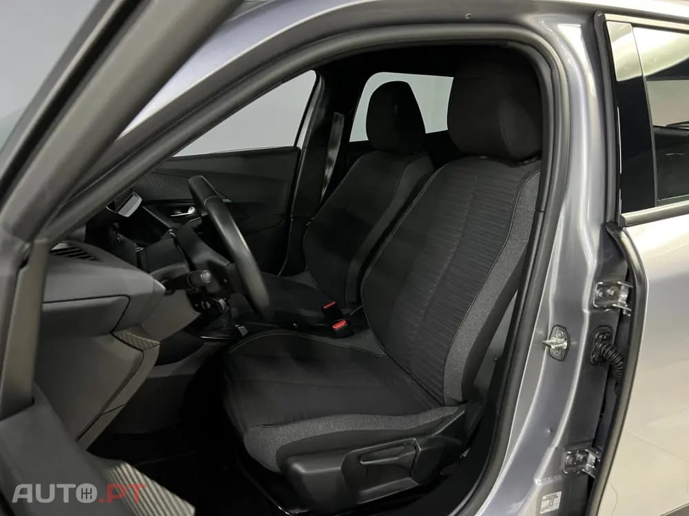 Peugeot 2008 1.2 PureTech Active