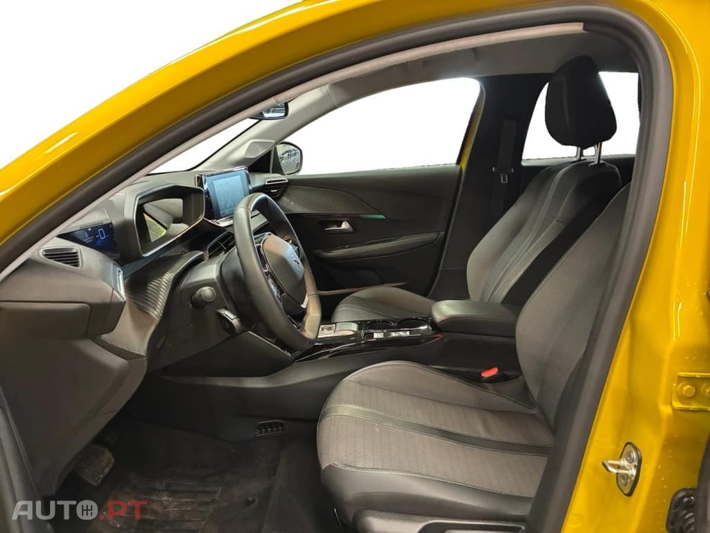 Peugeot E-208 50 kWh Allure Pack