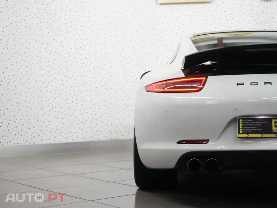 Porsche 911 Carrera 2 PDK