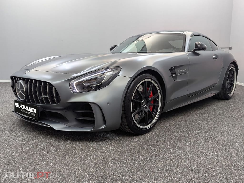 Mercedes-Benz AMG GT R