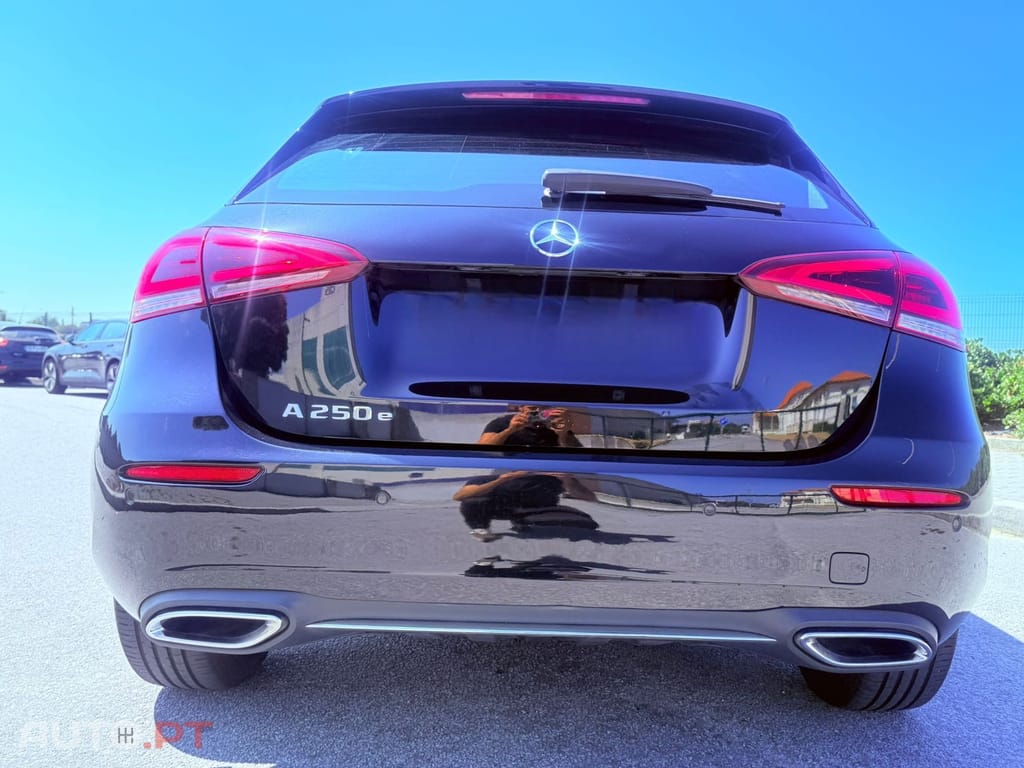 Mercedes-Benz A 250 8G-DCT Advanced progressive
