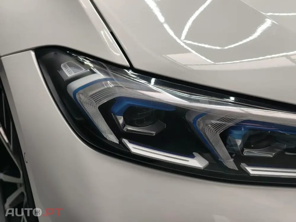 BMW 318 d Auto