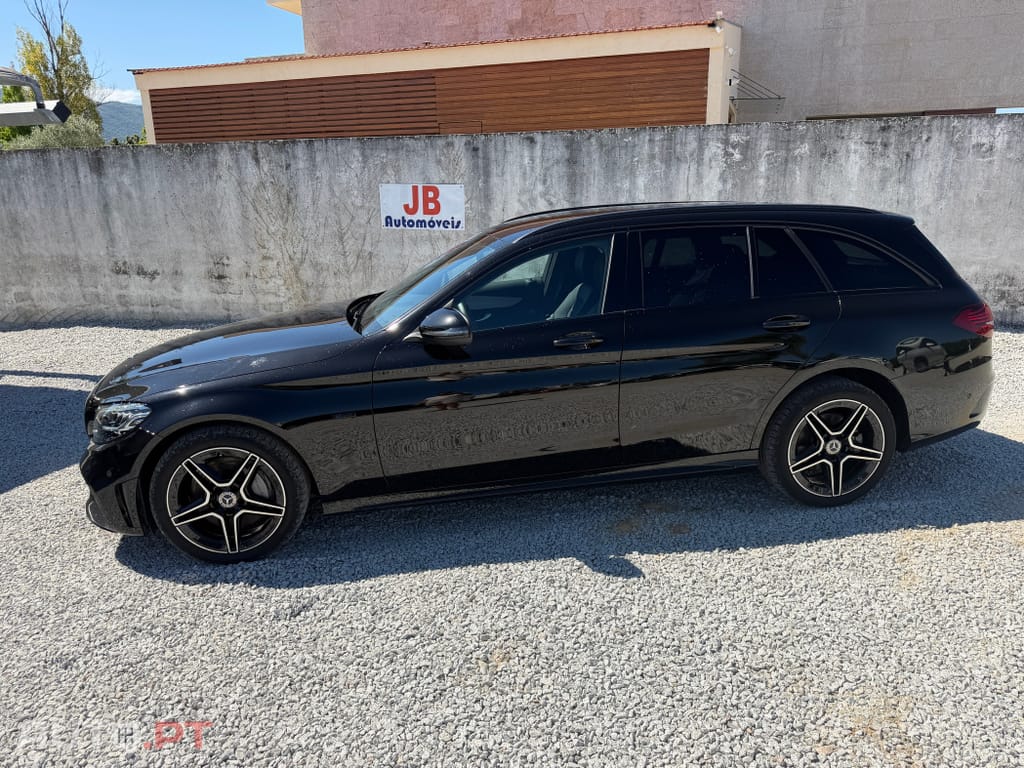 Mercedes-Benz C 300 de AMG Line
