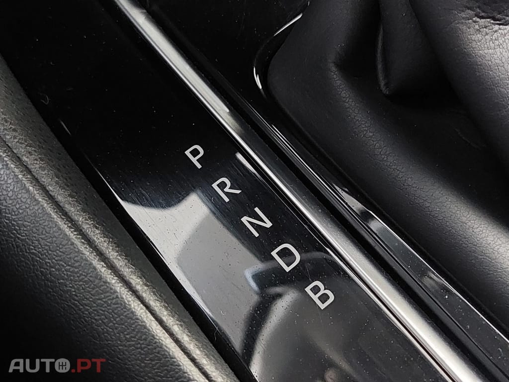 Toyota Corolla 1.8 Hybrid Exclusive
