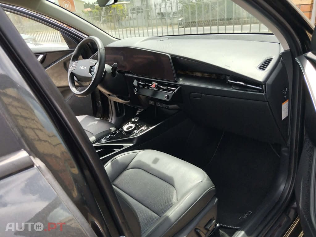 Kia Niro 204cv