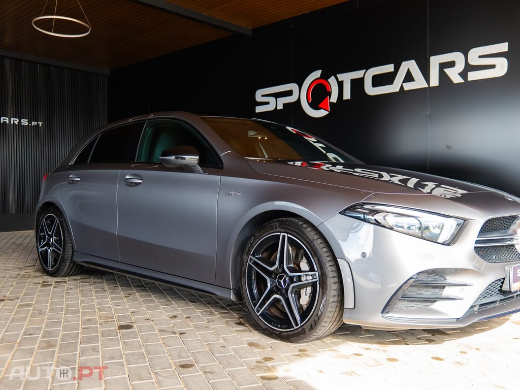 Mercedes-Benz A 35 AMG 4Matic Speedshift DCT 7G