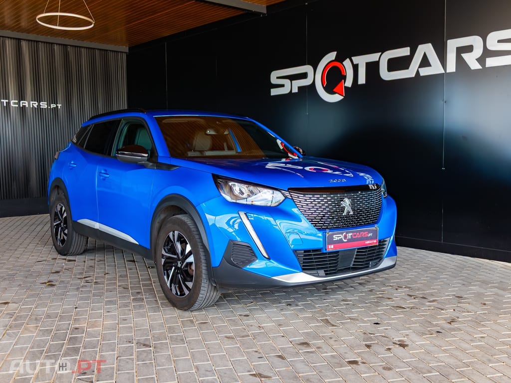 Peugeot 2008 1.2 PureTech Allure Pack
