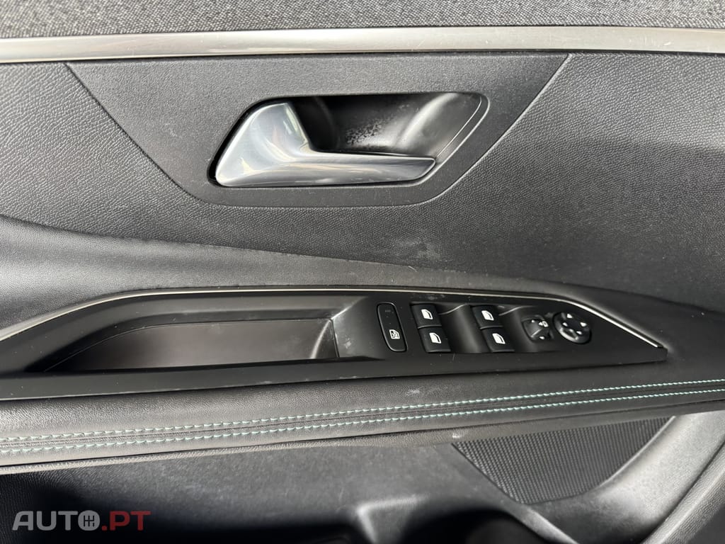 Peugeot 3008 1.5 BlueHDi Allure Pack EAT8