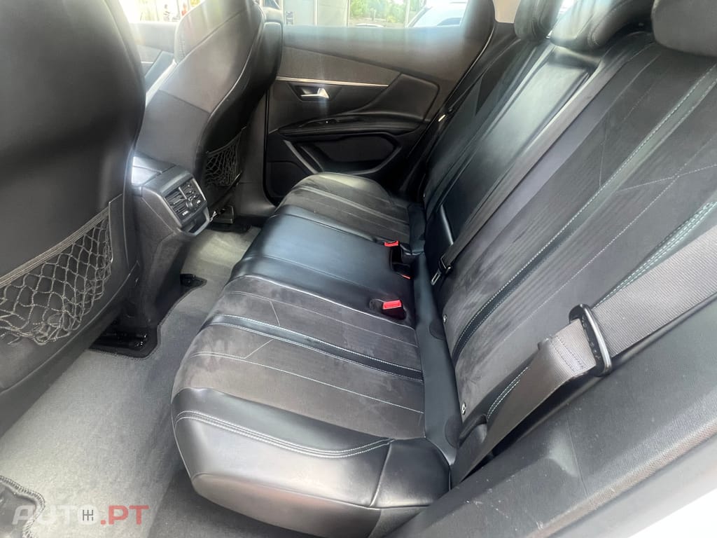 Peugeot 3008 1.6 BlueHDi Allure