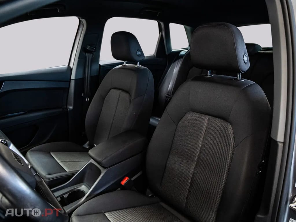 Audi Q4 E-Tron I.V.A DEDUTIVEL 50