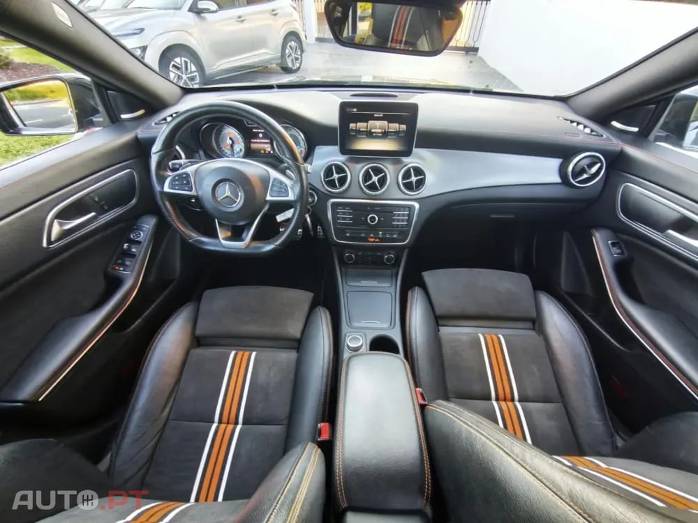 Mercedes-Benz CLA 220 (CDI) d 4Matic 7G-DCT Orange Art Edition