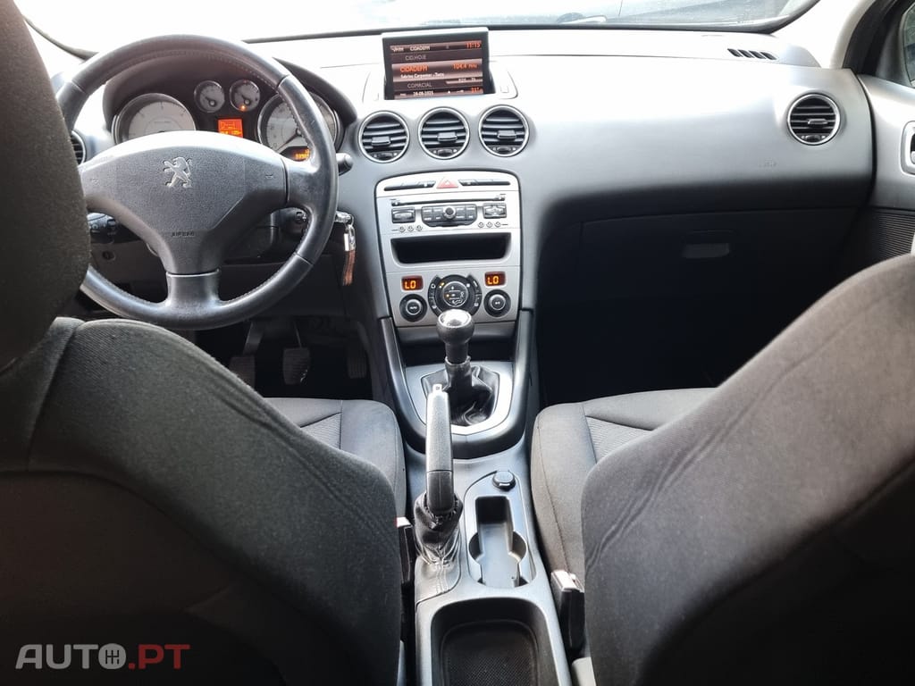 Peugeot 308 SW 1.6 HDi SE Navteq