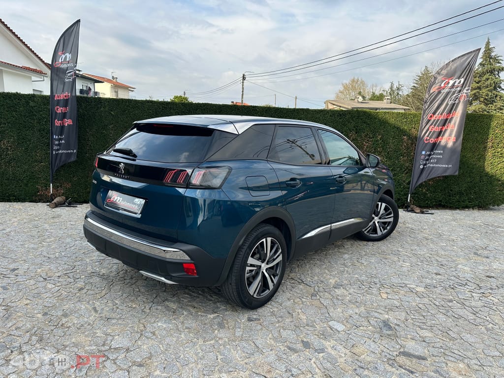 Peugeot 3008 1.2 PureTech 130 Stop & Start Allure Business-Pack