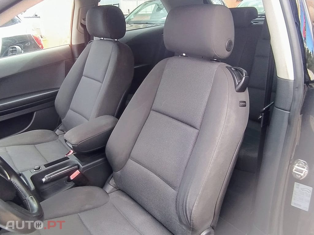 Audi A3 1.6 Attraction