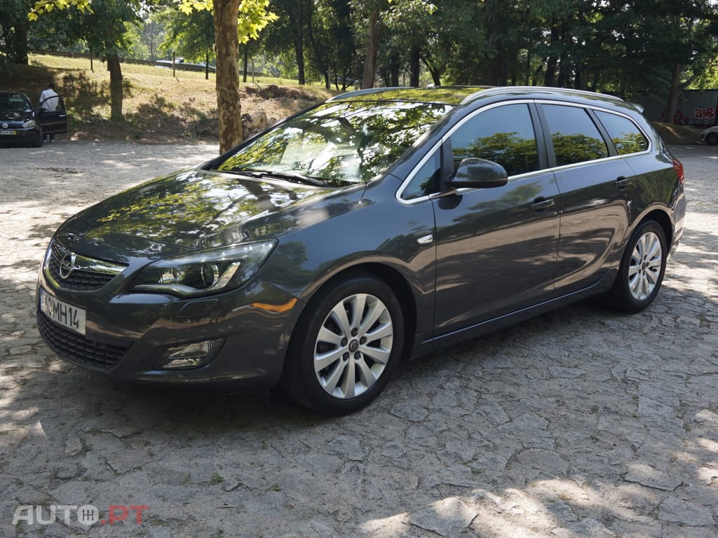 Opel Astra Sports Tourer Cosmo 1.7 CDTI