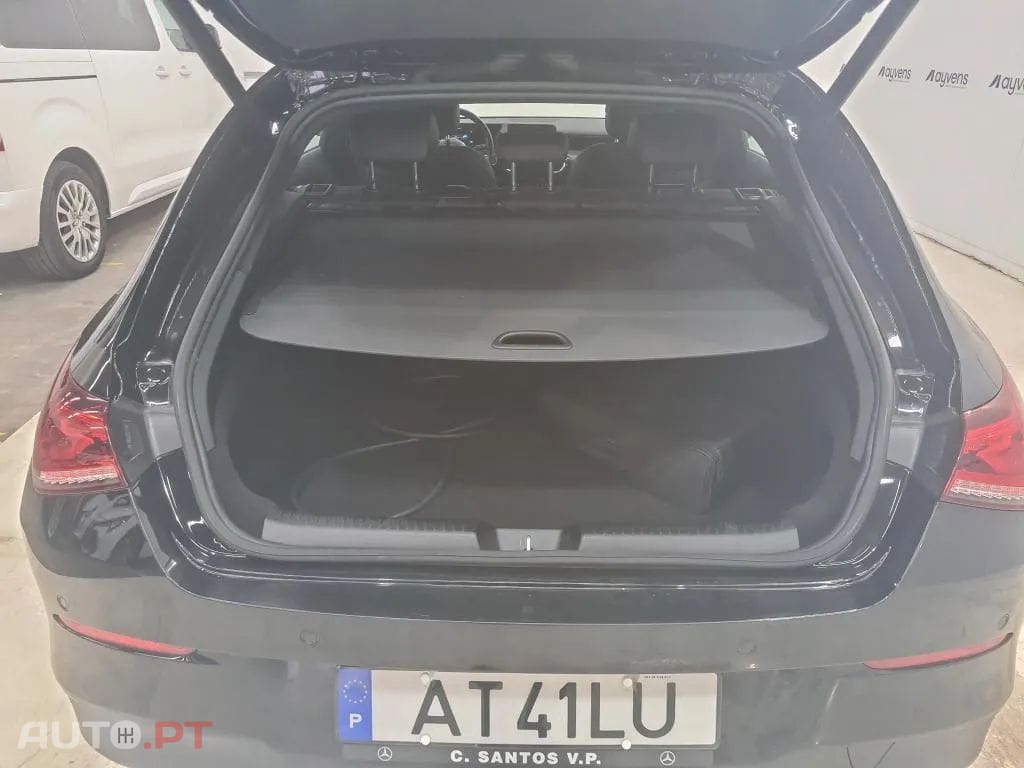 Mercedes-Benz CLA 250 e Shooting Brake Style Plus