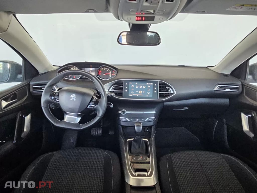 Peugeot 308 SW BlueHDi 130 EAT8 Business