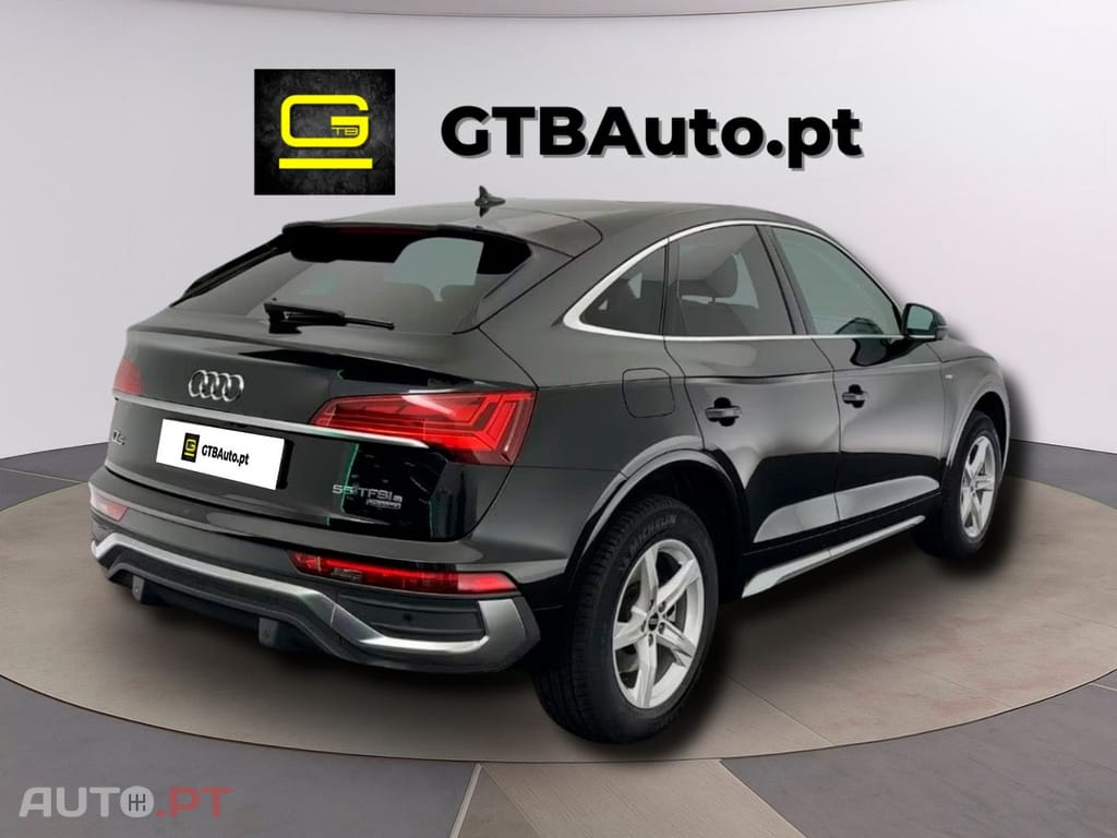 Audi Q5 55 TFSI e S tronic S line I.V.A DEDUTÍVEL