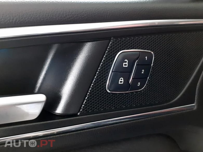 Ford S-Max 2.0 TDCi Titanium