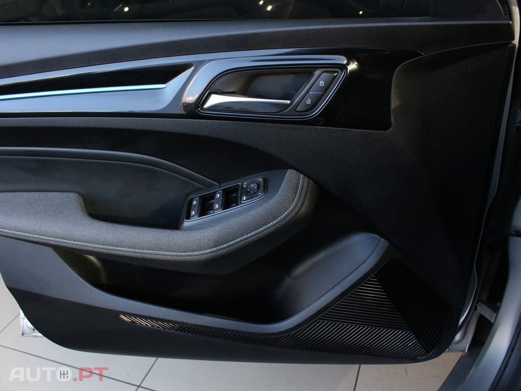 MG MG5 51 kWh Luxury