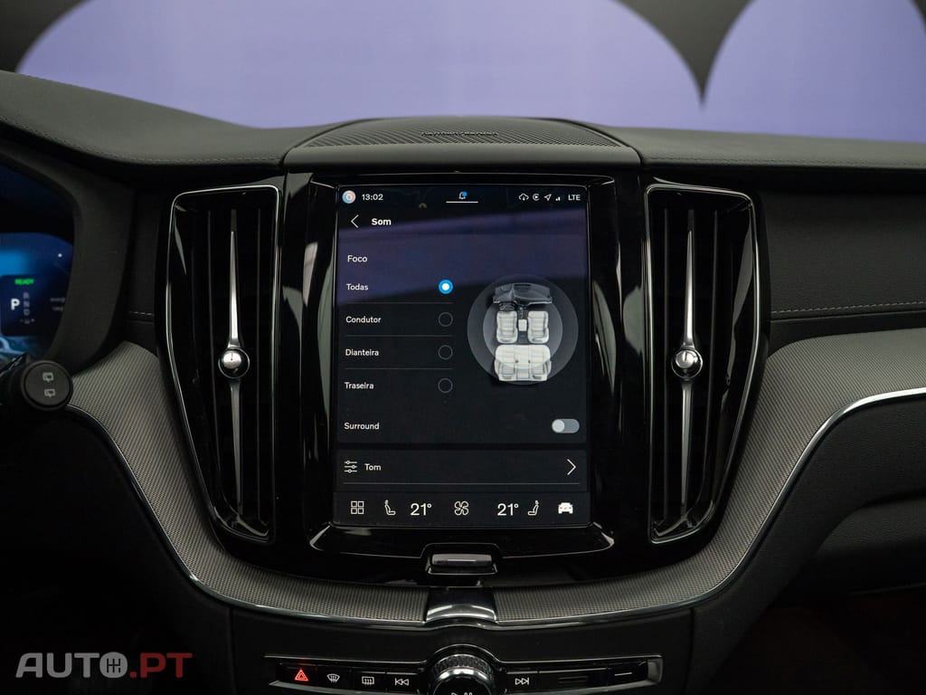 Volvo XC60 2.0 T6 PHEV Ultra Dark AWD