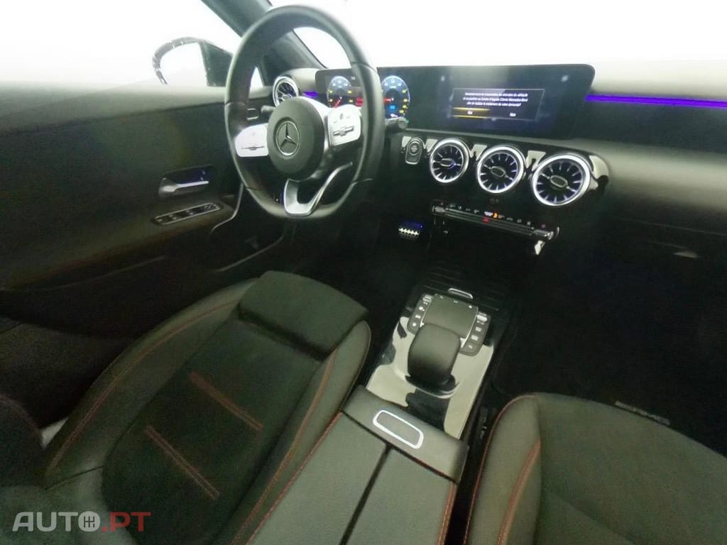 Mercedes-Benz A 250 e AMG Line