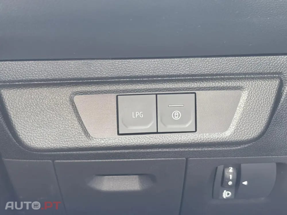 Dacia Sandero 1.0 ECO-G Expression Bi-Fuel