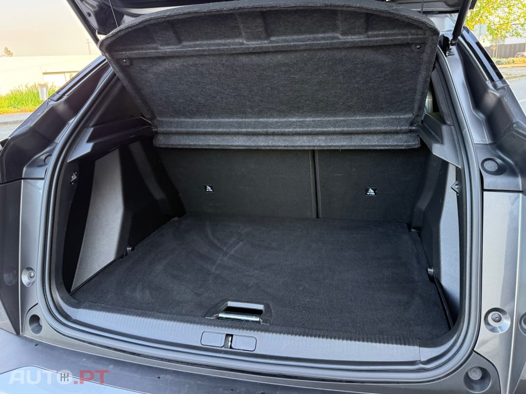 Peugeot 2008 1.2 PureTech Allure Pack EAT8