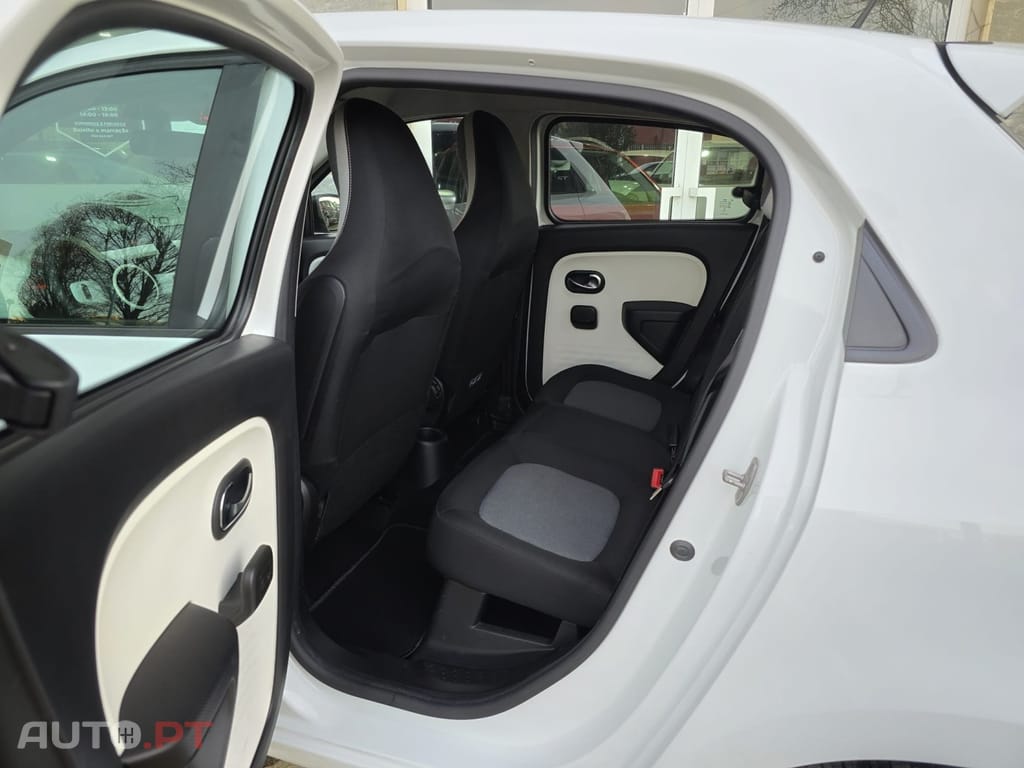 Renault Twingo SCe 70 S&S Cosmic