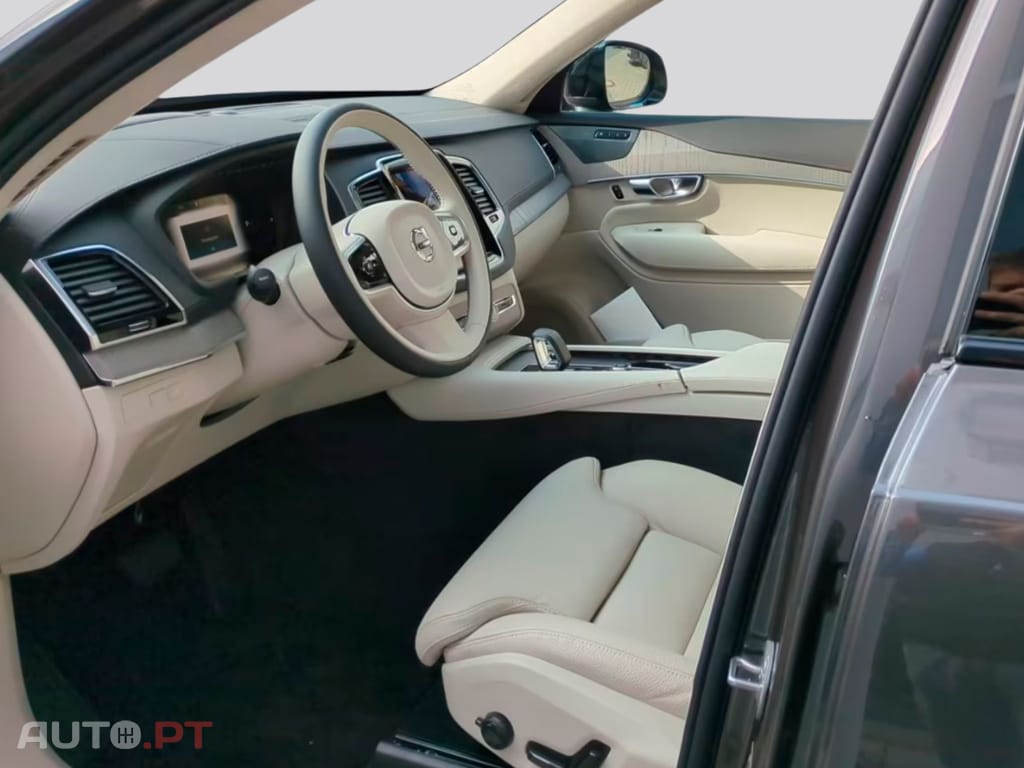 Volvo XC90 I.V.A DEDUTIVEL T8 Ultra 