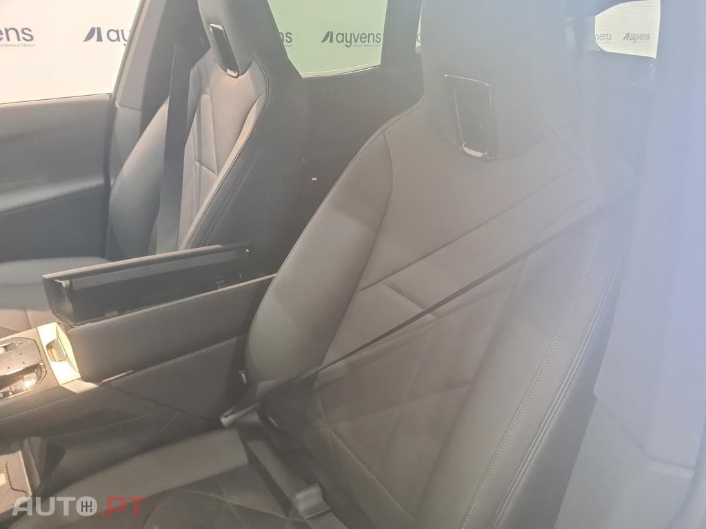 BMW iX xDrive 40