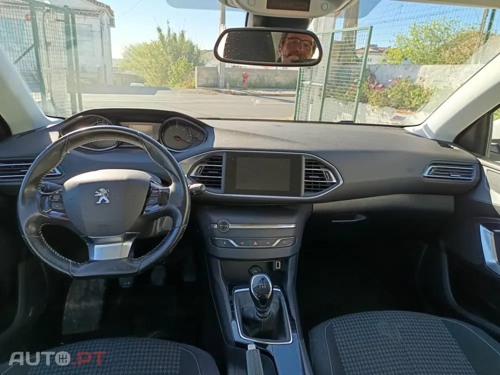 Peugeot 308 1.5 BlueHDi Active