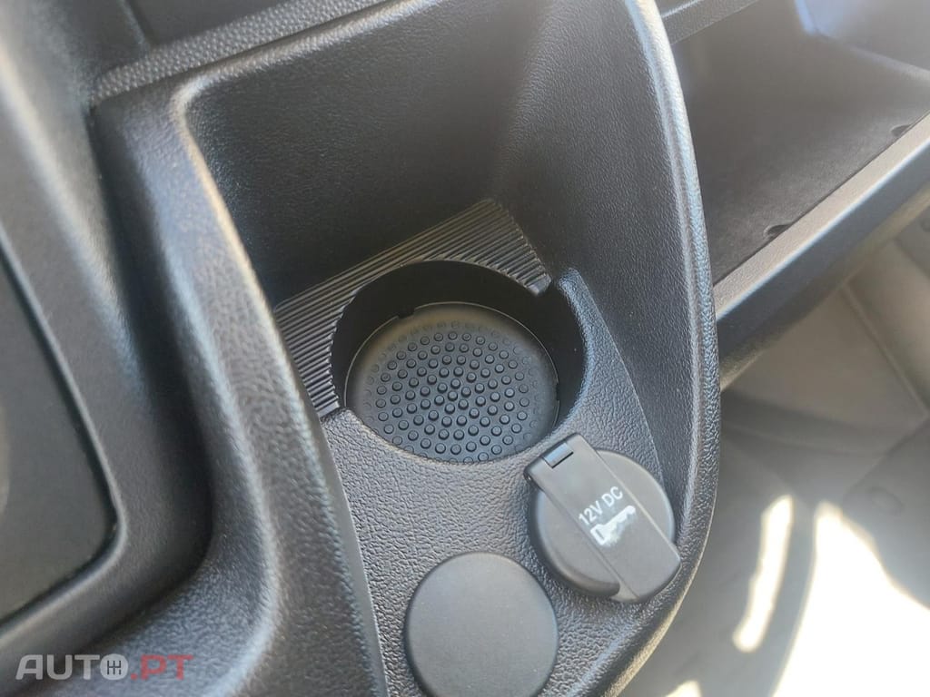 Peugeot Boxer 2.2 BlueHDi 330 L2H2 Premium - 140 cv - IVA Dedutível