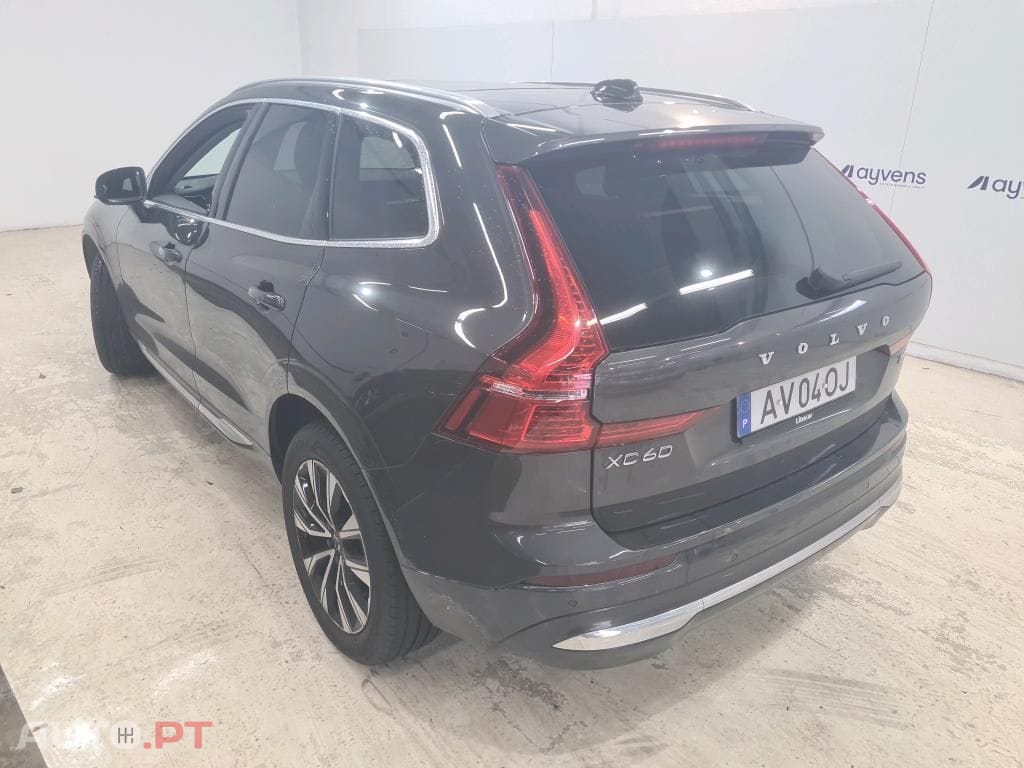 Volvo XC60 2.0 B4 Plus Bright