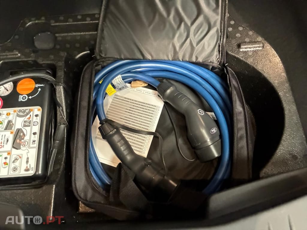 Ford Mustang Mach-E Standard Range