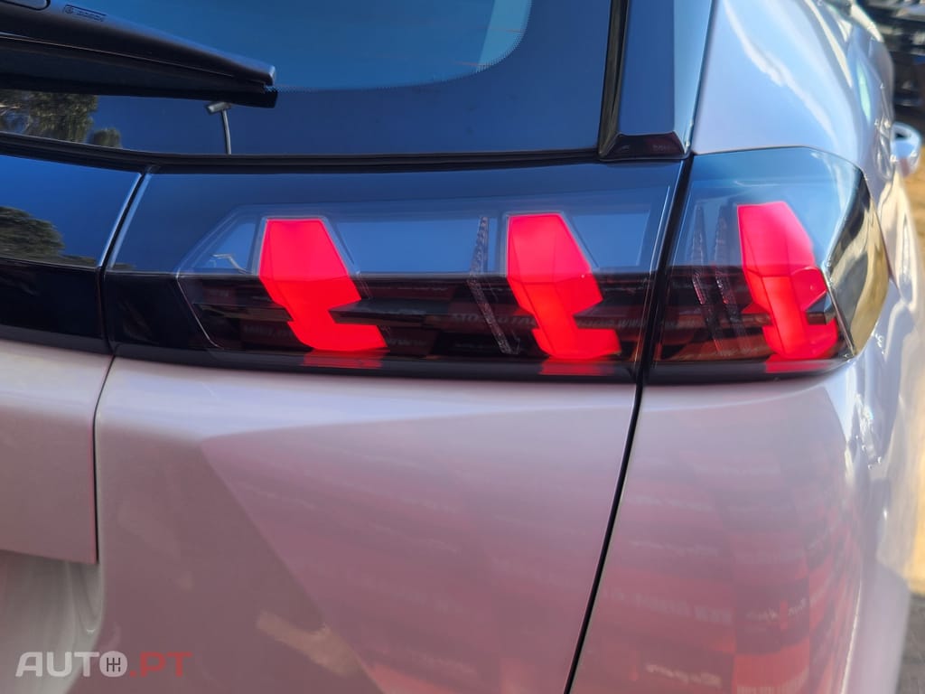 Peugeot 2008 1.5 BlueHDi Allure