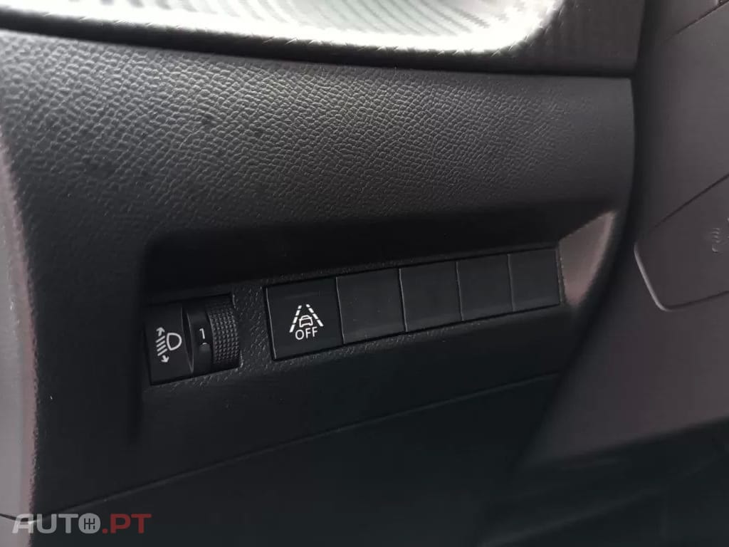 Peugeot E-208 Allure Pack