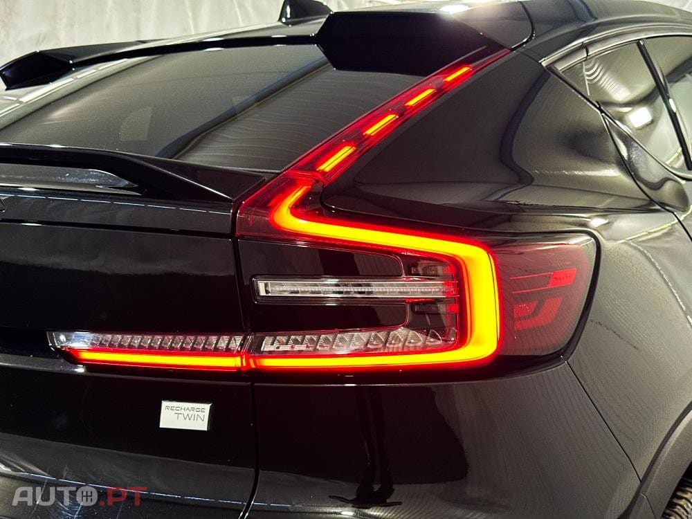 Volvo C40 Recharge 82 kWh Twin Motor Plus