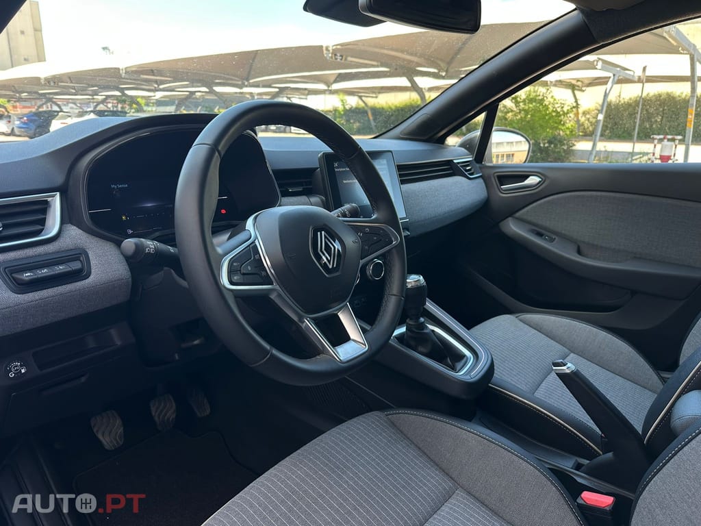 Renault Clio 1.0 TCe Intens Bi-Fuel