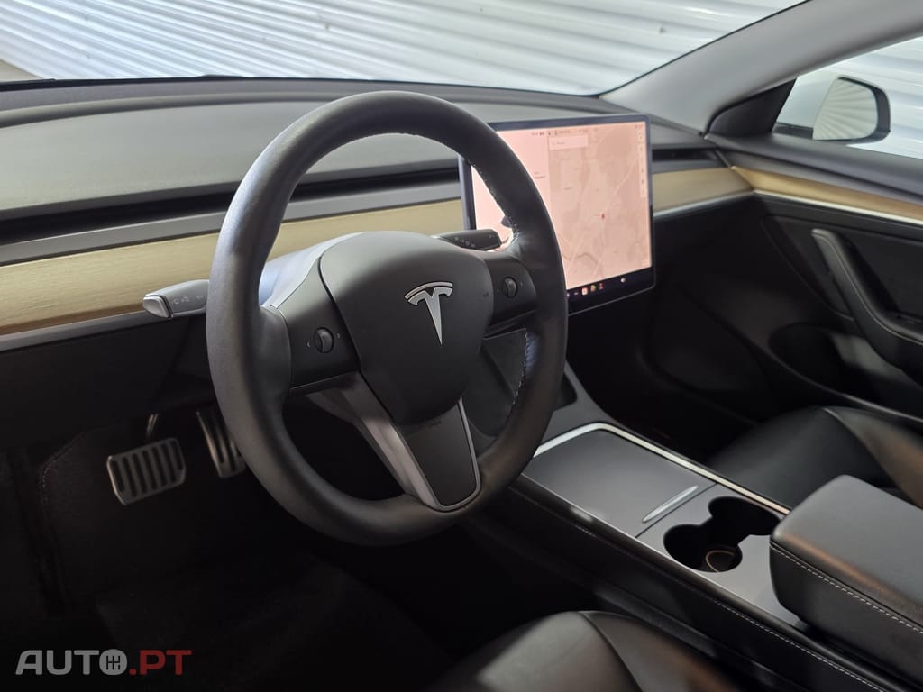 Tesla Model 3 Long Range AWD Dual Motor