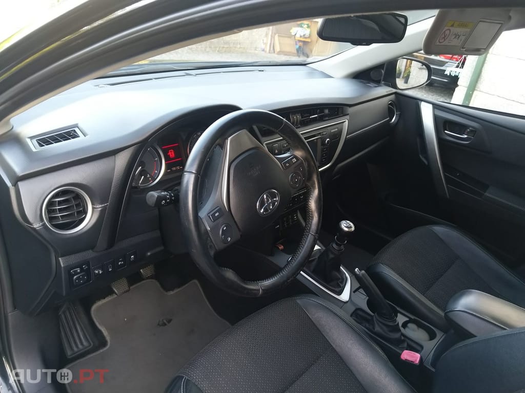 Toyota Auris 1.4 D-4D Comfort