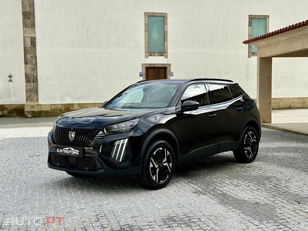 Peugeot 2008 1.2 PureTech GT EAT8