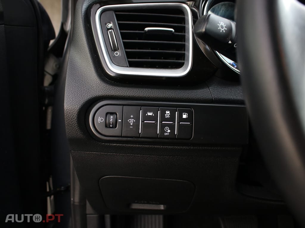 Kia Ceed SW 1.6 GDi PHEV Drive 6DCT
