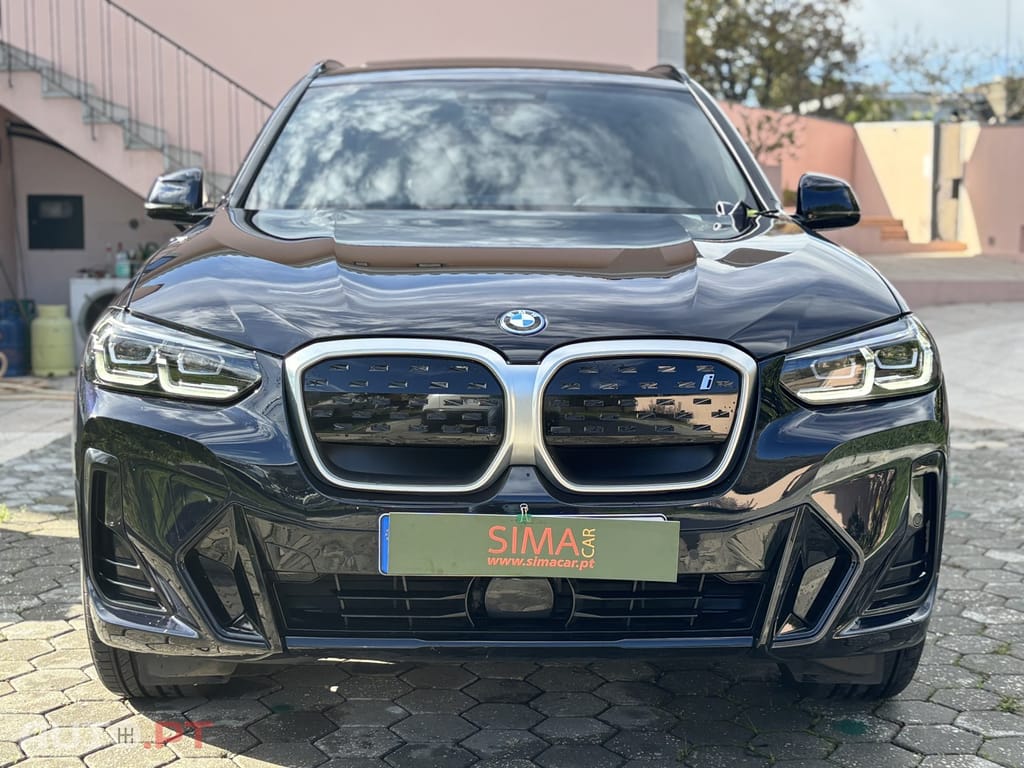 BMW iX3 M Sport Inspiring