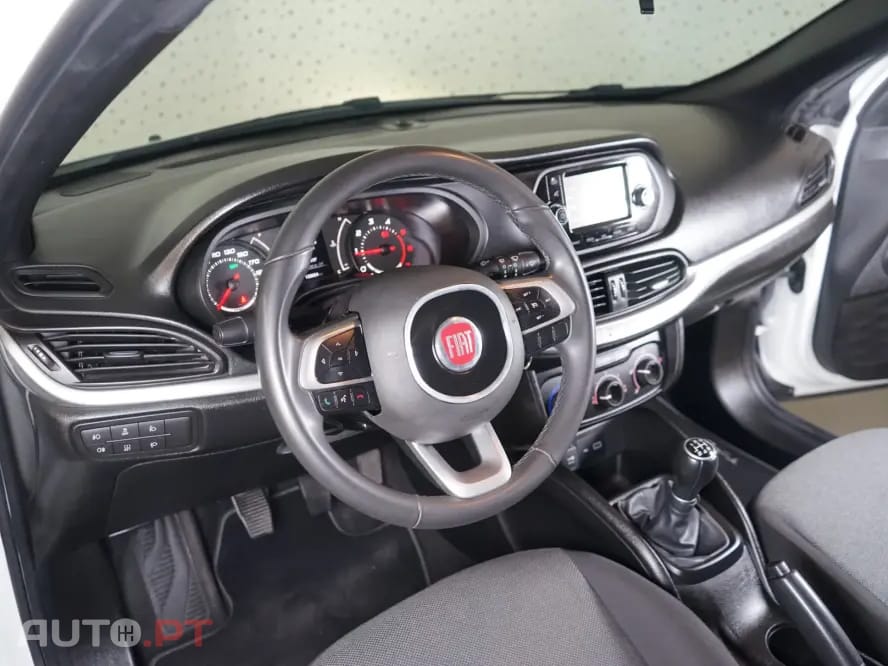 Fiat Tipo 1.3 M-Jet Street