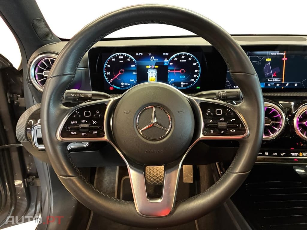 Mercedes-Benz A 250 e Business Line 8G-DCT