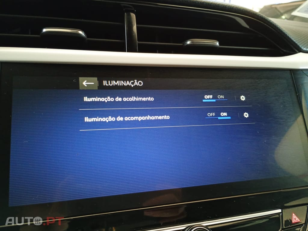 Opel Corsa Outro
