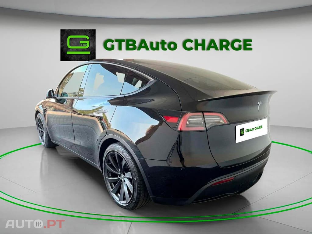 Tesla Model Y I.V.A DEDUTÍVEL Performance Dual Motor AWD